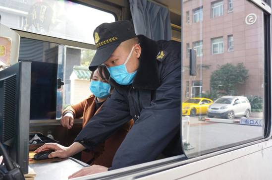 车辆进出口收费岗亭